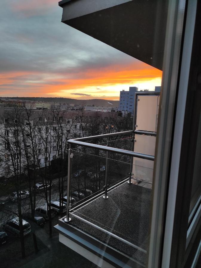 Blue Sky - Apartament Z Pieknym Widokiem Na Gore Telegraf Кельце Экстерьер фото